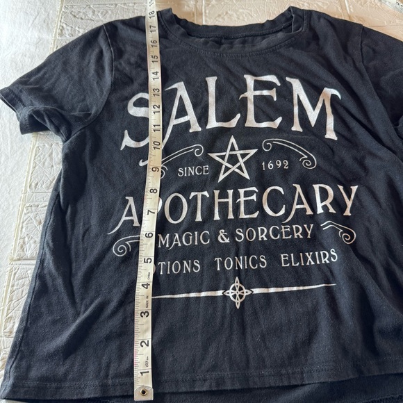 Youth XL Bundle of 3 Tees - Picture 15 of 17